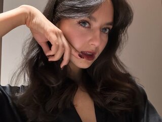 Join EmelyBeynar for Exclusive Live Webcam