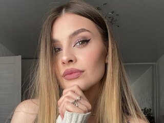 Join HarrietMiyao for Exclusive Live Webcam