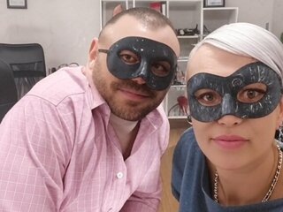 Join JessicaandRon for Exclusive Live Webcam