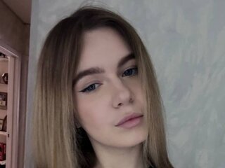 Join JuanitaMiller for Exclusive Live Webcam