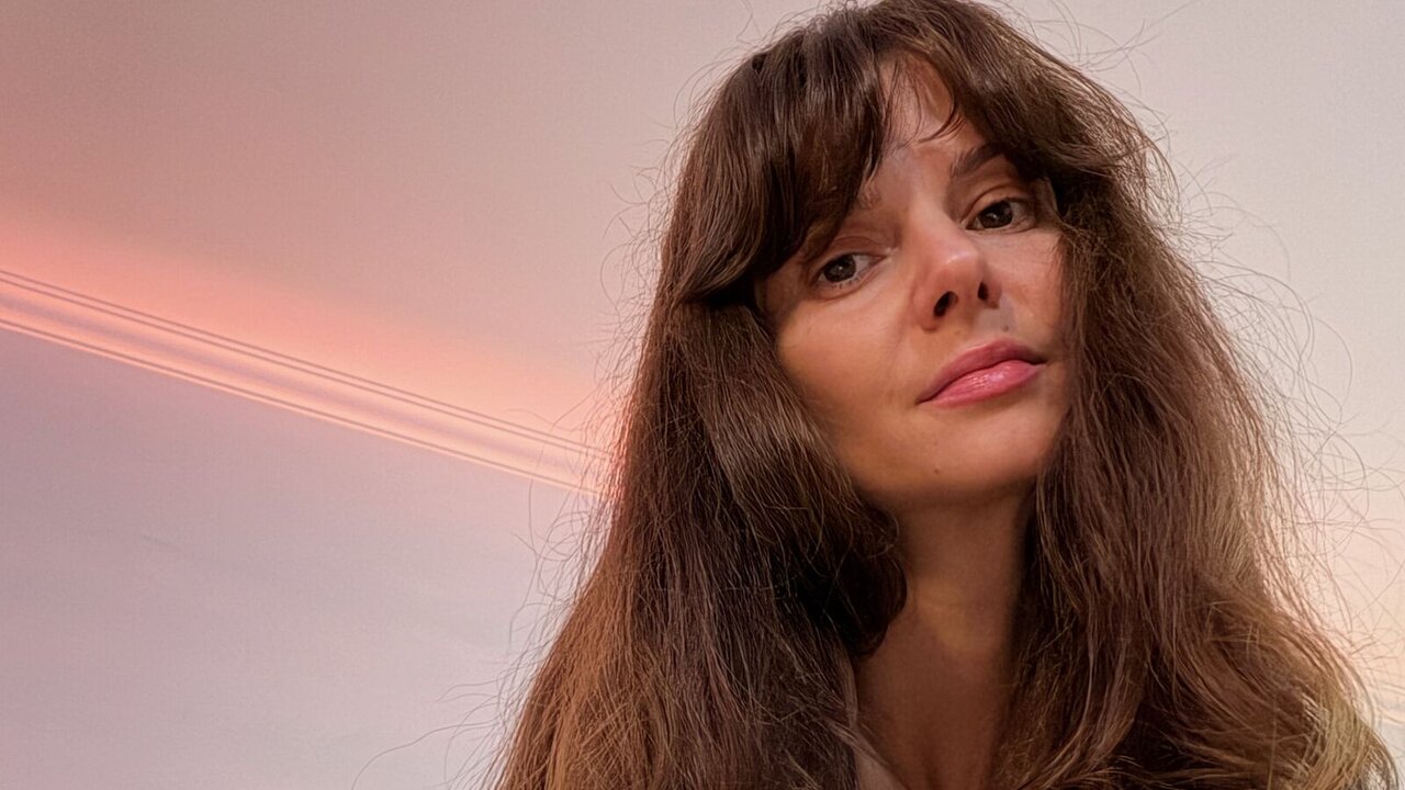 Join LilyRoselyn for Exclusive Live Webcam