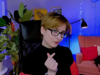 Join LixeLuna for Exclusive Live Webcam