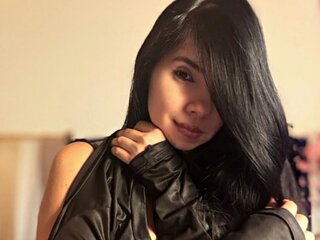 Join MelissaValencia for Exclusive Live Webcam