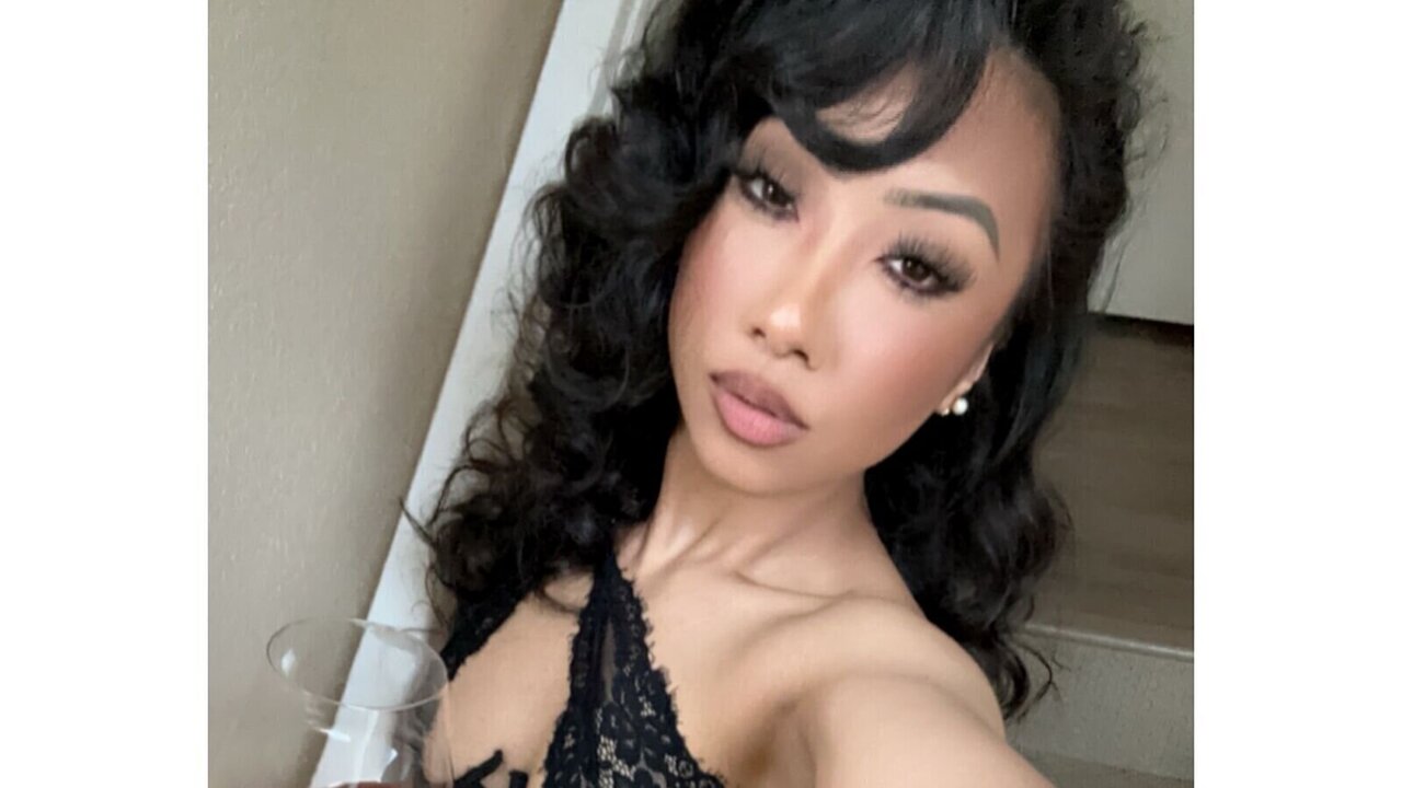 Join PreeminentJessss for Exclusive Live Webcam