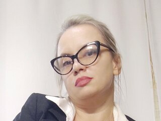 Join RebeccaDarling for Exclusive Live Webcam